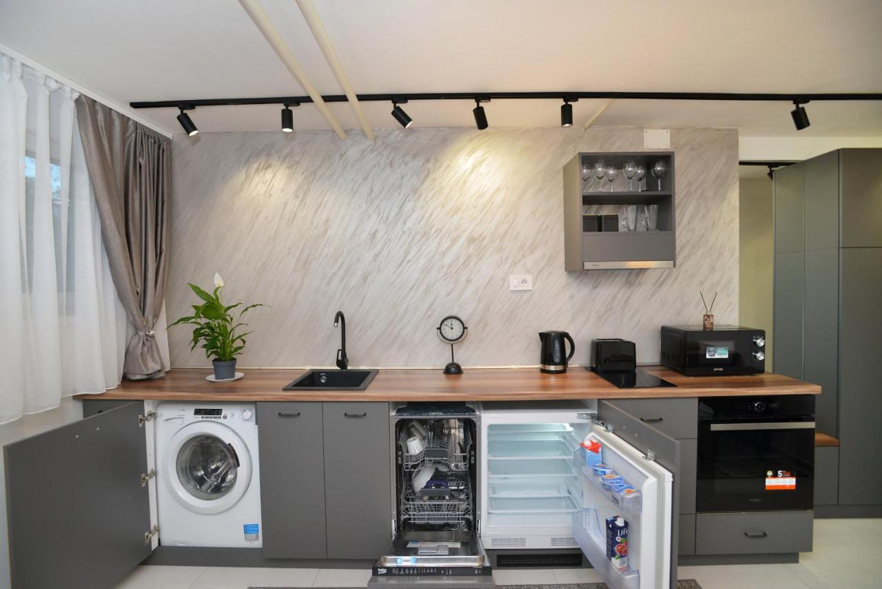 River&Bike Apartment With Free Electric Bike 베오그라드 외부 사진